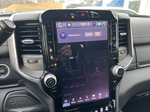 Used 2025 RAM 2500 Laramie image 25