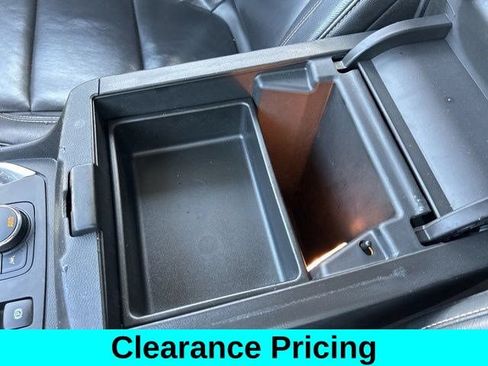 Used 2021 Chevrolet Traverse RS AWD/4WD image 35