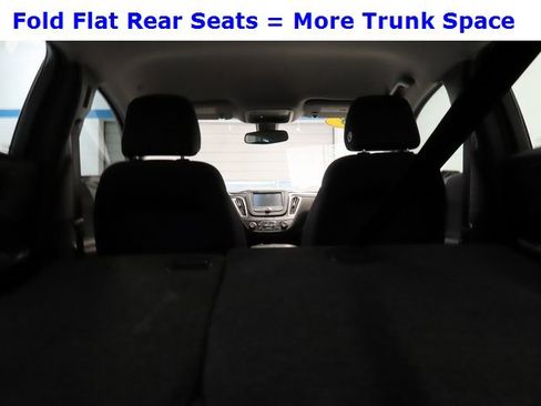 Used 2018 Chevrolet Malibu LT image 34