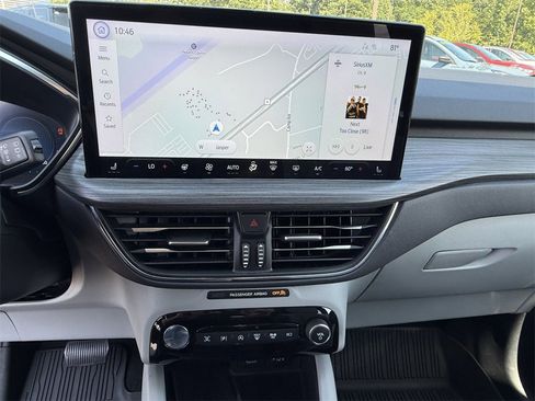 Used 2023 Ford Escape Platinum w/ Premium Technology Package image 26