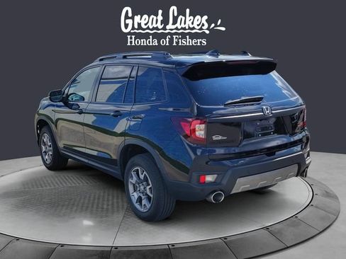 Used 2023 Honda Passport TrailSport image 3
