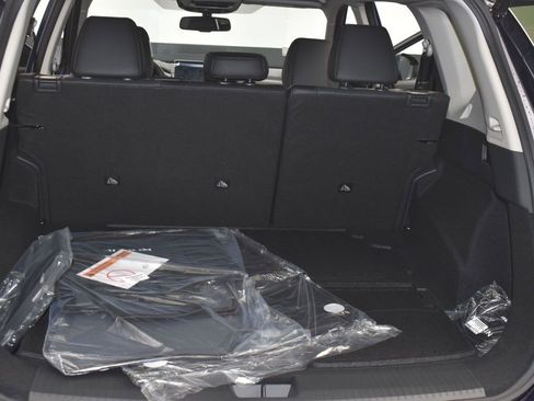 Certified 2025 Nissan Rogue Platinum w/ Platinum Premium Package image 17