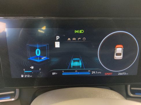 Used 2025 Hyundai Elantra SEL FWD image 23