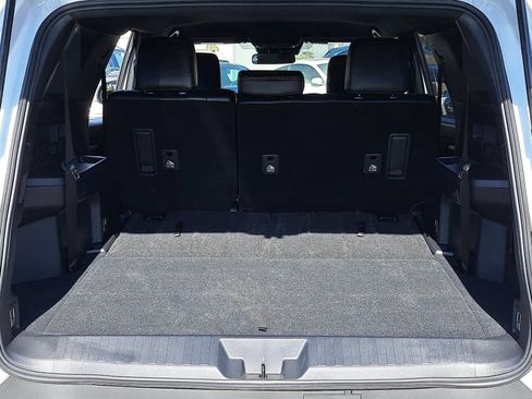 Used 2025 Toyota 4Runner SR5 AWD/4WD image 14