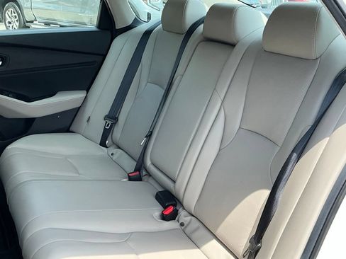 Certified 2024 Honda Accord Touring image 28