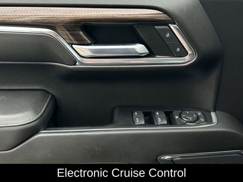 Used 2022 Chevrolet Silverado 1500 LT image 29