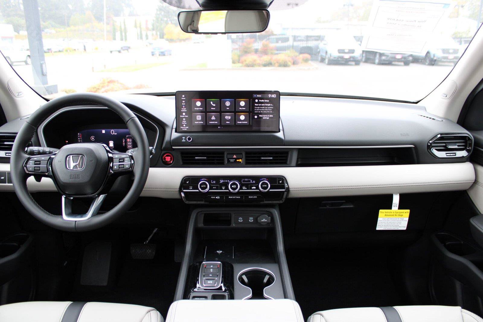 New 2026 Honda Pilot Touring image 18