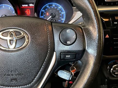 Used 2015 Toyota Corolla S FWD image 24