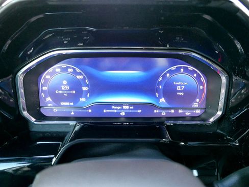 Used 2024 Chevrolet Silverado 3500 LTZ w/ LTZ Convenience Package image 13