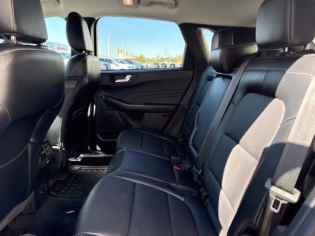 Used 2023 Ford Escape Platinum AWD/4WD image 8