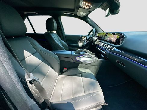 Certified 2025 Mercedes-Benz GLE 450e 4MATIC image 30