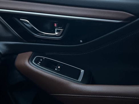 Used 2022 Subaru Outback Touring XT w/ Popular Package #2 image 21