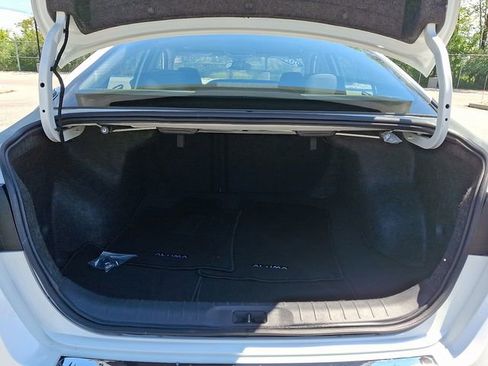 Used 2023 Nissan Altima 2.5 SV AWD/4WD image 28