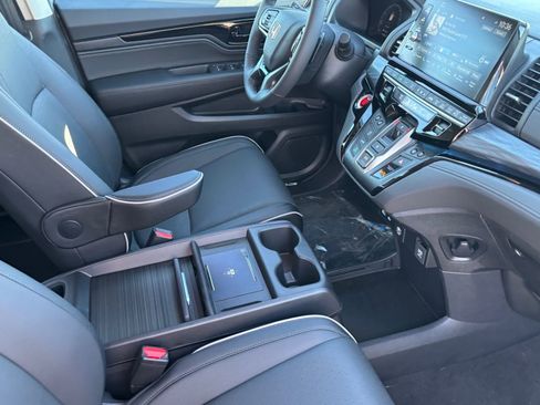 New 2026 Honda Odyssey Elite image 7