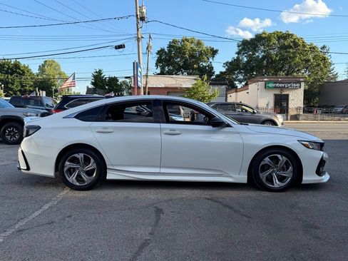 Used 2018 Honda Accord EX-L image 8