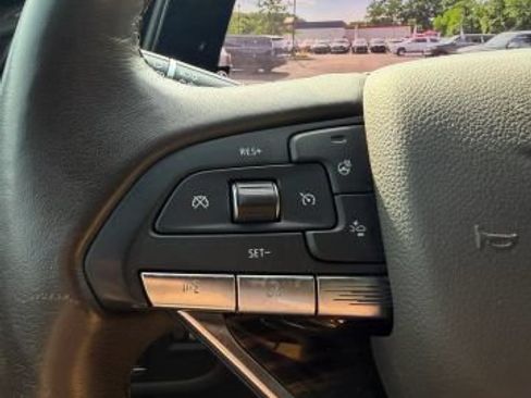 Used 2021 Cadillac Escalade ESV Sport AWD/4WD image 20