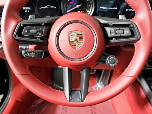 Used 2024 Porsche 911 Carrera 4S image 25