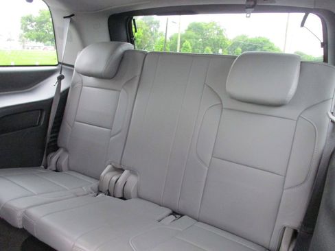 Used 2018 Chevrolet Tahoe LT AWD/4WD image 25