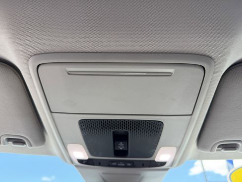 Used 2023 Honda Civic Touring image 34