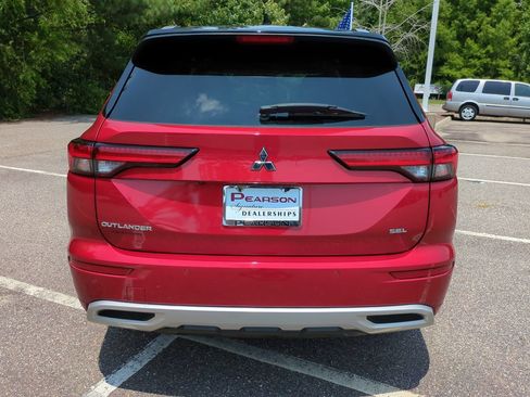 Used 2023 Mitsubishi Outlander SEL FWD image 5