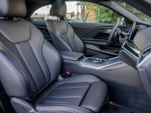 Used 2023 BMW 230i Coupe w/ M Sport Package image 21