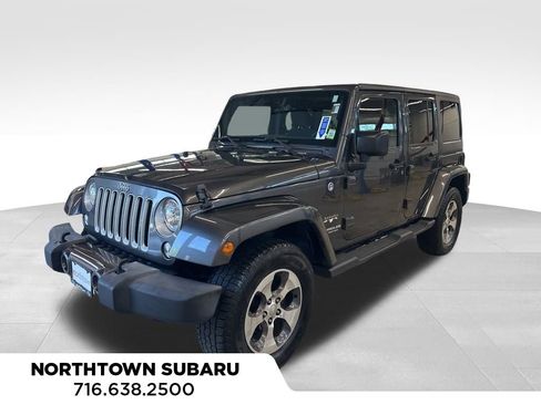 Used 2016 Jeep Wrangler Unlimited Sahara w/ Connectivity Group AWD/4WD image 1