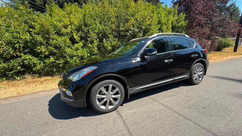 Used 2016 INFINITI QX50 AWD w/ Premium Plus Package image 10