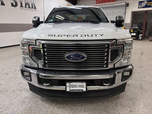 Used 2022 Ford F350 XLT w/ XLT Premium Package AWD/4WD image 12