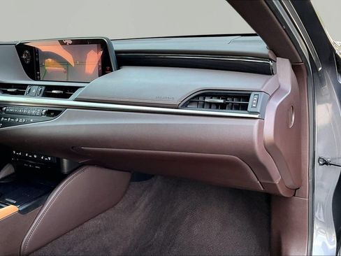 Used 2019 Lexus ES 350 w/ Accessory Package 2 FWD image 21