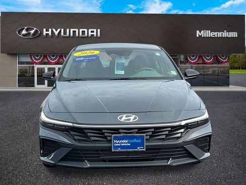 Certified 2025 Hyundai Elantra Sport FWD image 2