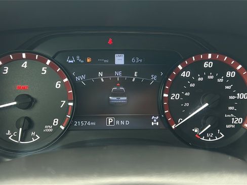 Used 2024 Nissan Frontier PRO-4X w/ Pro Convenience Package image 24