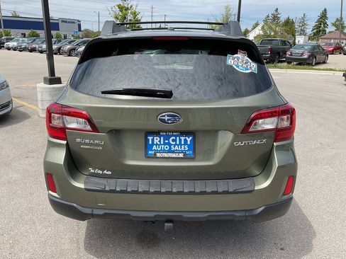Used 2015 Subaru Outback 2.5i Premium w/ Popular Package #2 AWD/4WD image 6