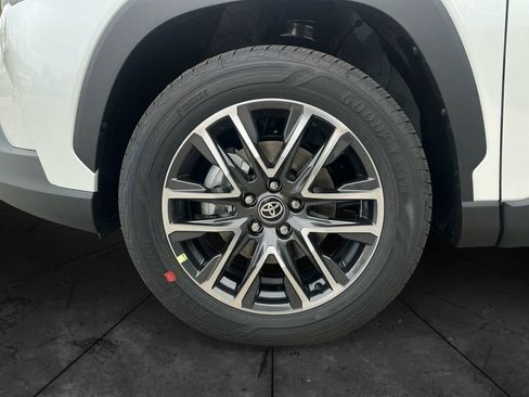 New 2026 Toyota Corolla Cross XLE image 14