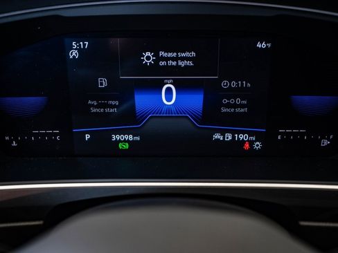 Used 2022 Volkswagen Tiguan S image 26