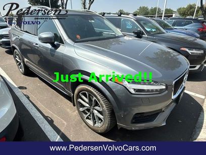 Used 2019 Volvo XC90 T6 Momentum w/ Advanced Package