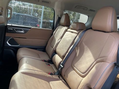 New 2026 INFINITI QX80 Luxe w/ Cargo Package AWD/4WD image 30