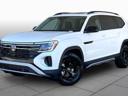 New 2026 Volkswagen Atlas Peak Edition