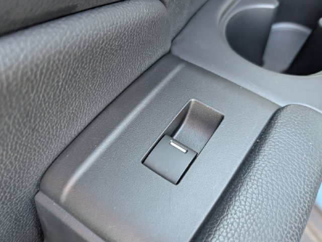 Used 2021 Honda Pilot Touring image 11