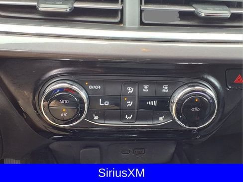 Used 2024 Chevrolet Trax ACTIV w/ Sunroof Package FWD image 11