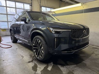 New 2026 Volvo XC90 B6 Ultra