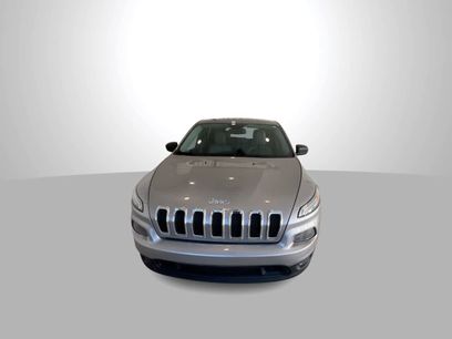Used 2016 Jeep Cherokee Sport