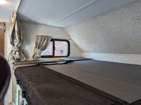 Used 2019 Chevrolet Express 4500 w/ RV Package RWD image 49