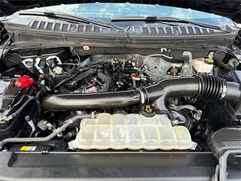 Certified 2024 Ford Expedition Limited image 22