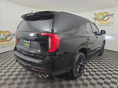 Used 2024 GMC Yukon Denali image 9