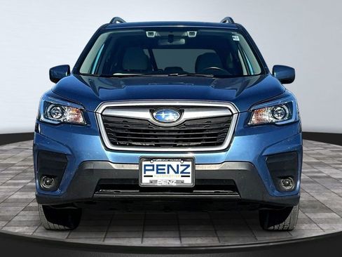 Used 2020 Subaru Forester Premium AWD/4WD image 2