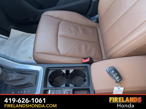 Used 2024 Audi Q3 2.0T Premium Plus image 29