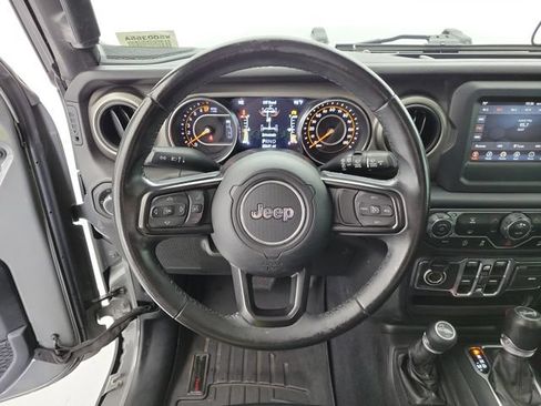 Used 2019 Jeep Wrangler Unlimited Sport S AWD/4WD image 19