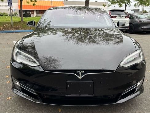 Used 2020 Tesla Model S Long Range image 2