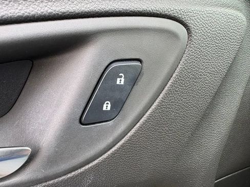 Used 2024 Buick Encore GX Preferred w/ Comfort Package AWD/4WD image 13