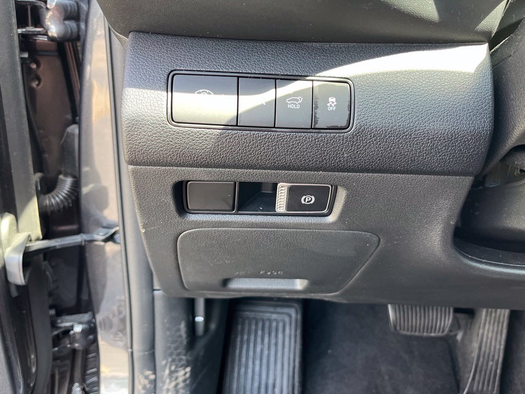 Used 2023 Hyundai Santa Fe SEL FWD image 19
